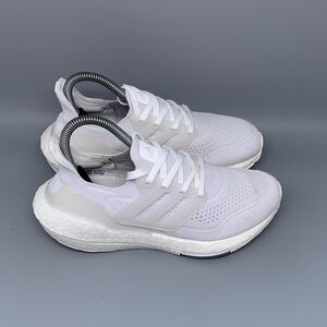 Adidas UltraBoost 21 Primeknit‎ White Running Shoes Men’s Sz 4.5 Women’s Sz 5.5